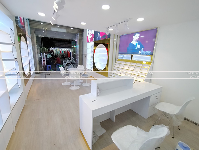 Hình thi công thực tế shop mỹ phẩm NKA - Nguyễn Thị Tú Hình thi công thực tế shop mỹ phẩm NKA - Nguyễn Thị Tú
