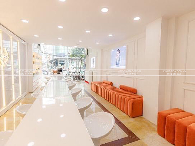 Hình ảnh thi công thực tế spa chị Vân CMT8